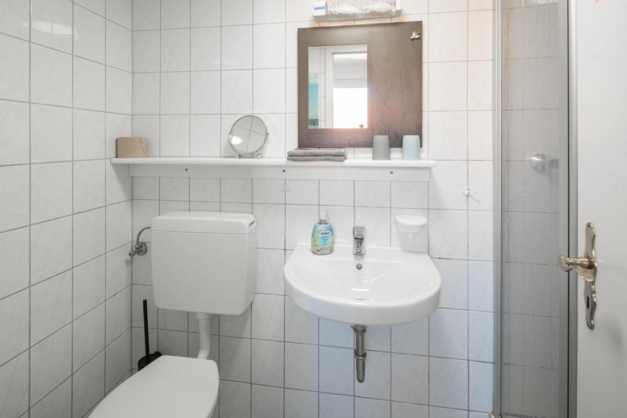 Luetjeoog Apartment นอร์เดอร์ไน ภายนอก รูปภาพ